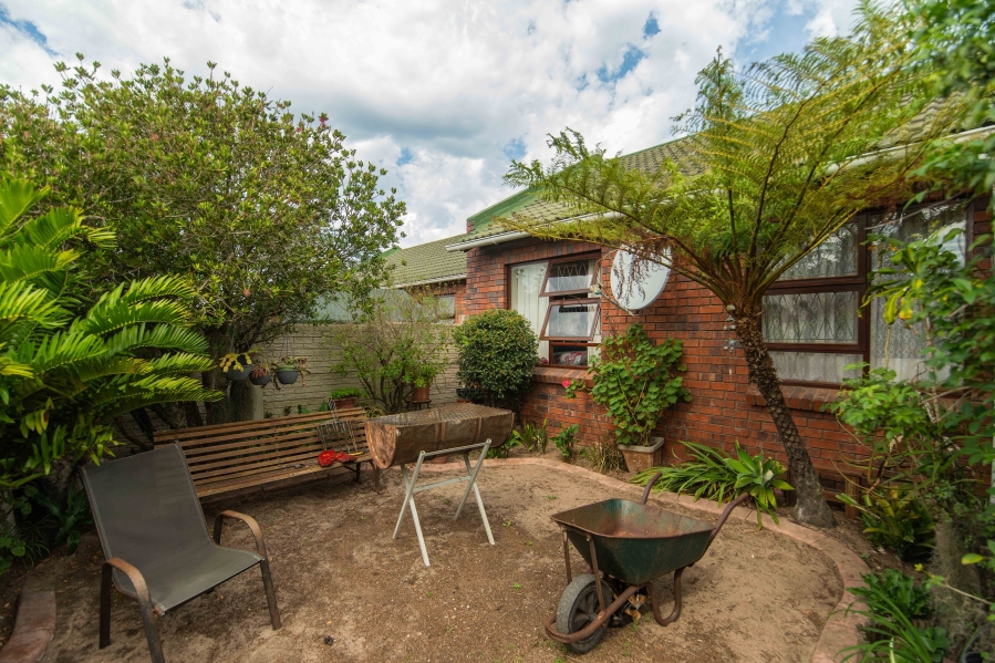 2 Bedroom Property for Sale in Lorraine Eastern Cape